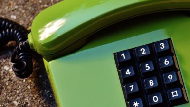 inspect specific registry numbers asynchronously